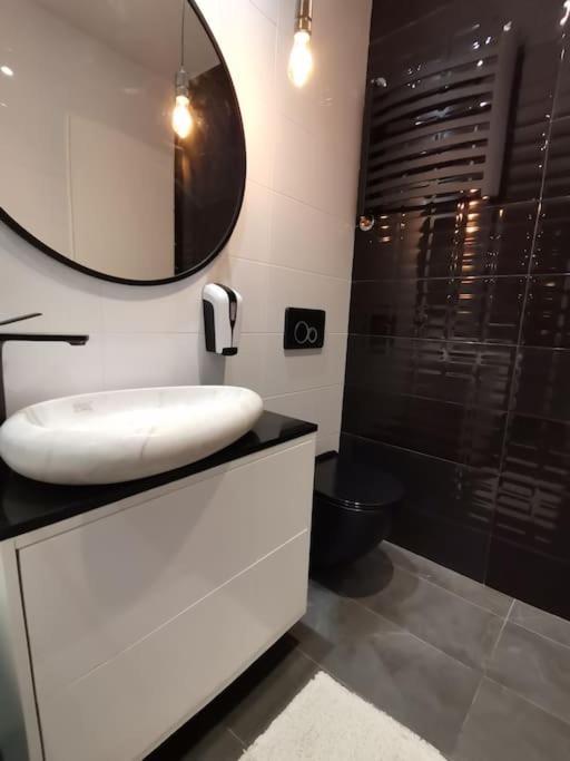 Apartamenty Motyl Bytom Bagian luar foto