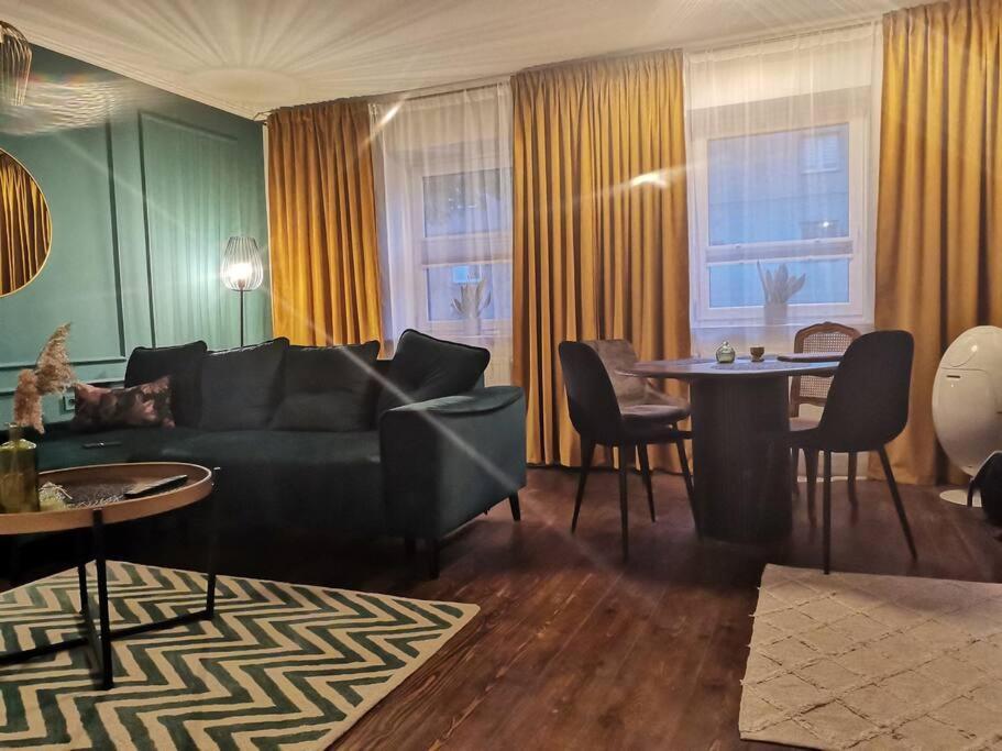 Apartamenty Motyl Bytom Bagian luar foto